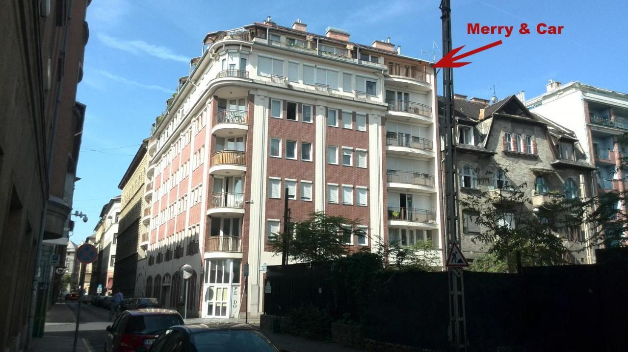 Merry&Car - Huge Balcony + Living Room + 2Br Budapest Bagian luar foto